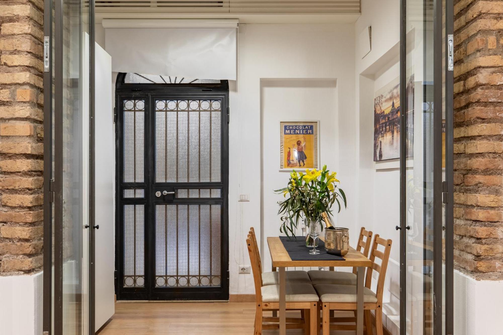 Iflat Cozy & Serene Loft Two Steps From Vatican Rom